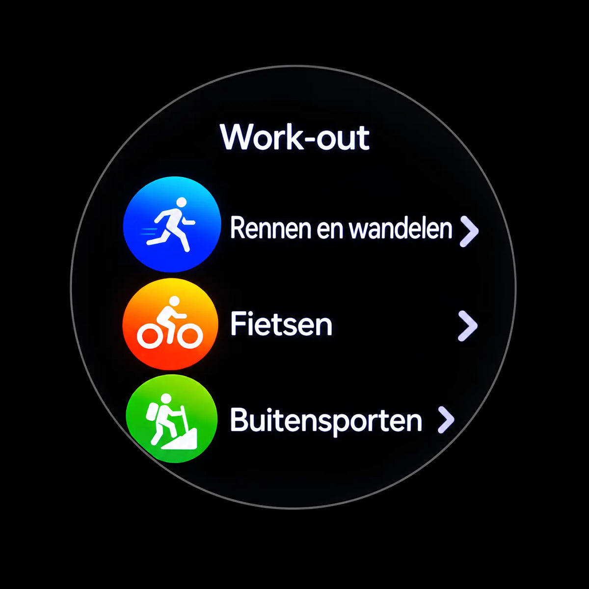 Smart Pro Vital toont het work-outmenu met de keuze uit rennen en wandelen, fietsen en buitensporten